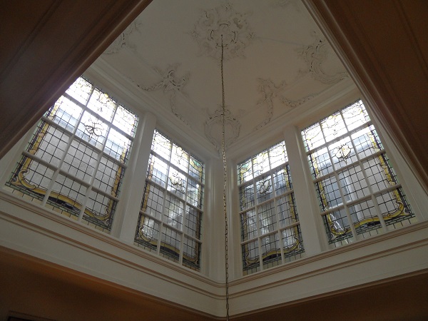 Palast mit Escher-Museum in Den Haag