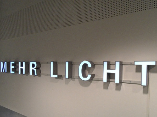 Deutsch im Fotomuseum Rotterdam