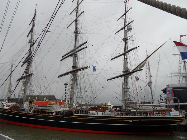 das Segelboot Stad Amsterdam