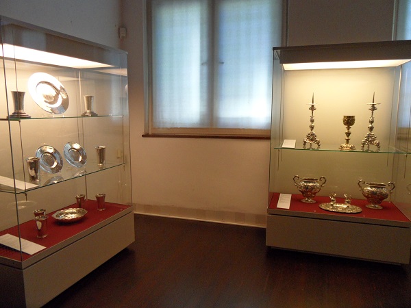 katholische Elemente aus Sint Jan im Museum Gouda
