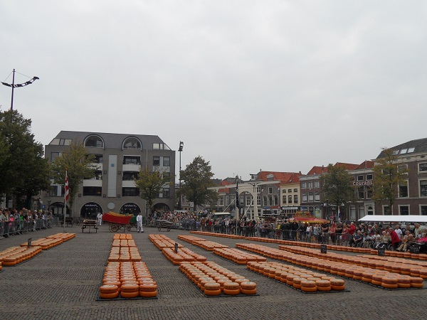 kurz vor dem Käsemarkt in Alkmaar